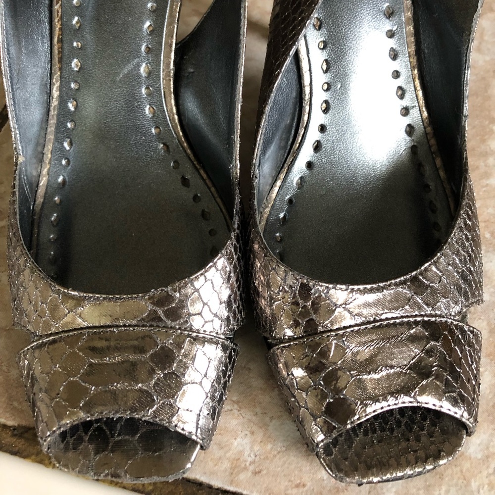 Open toe slingback shoes By: BCBGirls